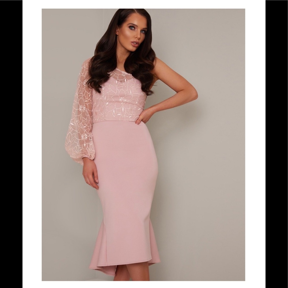 Chi Chi London Midi Dress NWT
